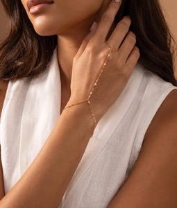 18K Gold Filled Hand Chain Bracelet, Dainty Finger Ring Chain Design, Delicate Hand Harness Jewelry, Minimalist Everyday Layering Style